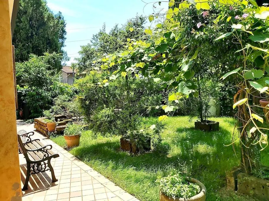 Villa Il Fienile In Toscana A Warm Interior Just A Few Minutes From The Beach Stiava Italia