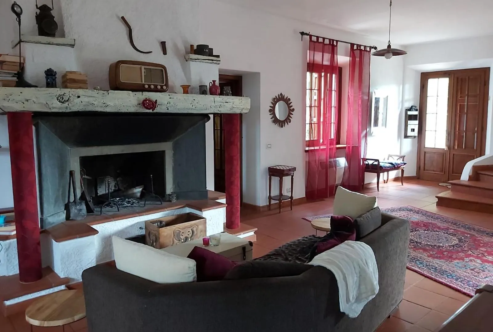 Il Fienile In Toscana A Warm Interior Just A Few Minutes From The Beach Stiava